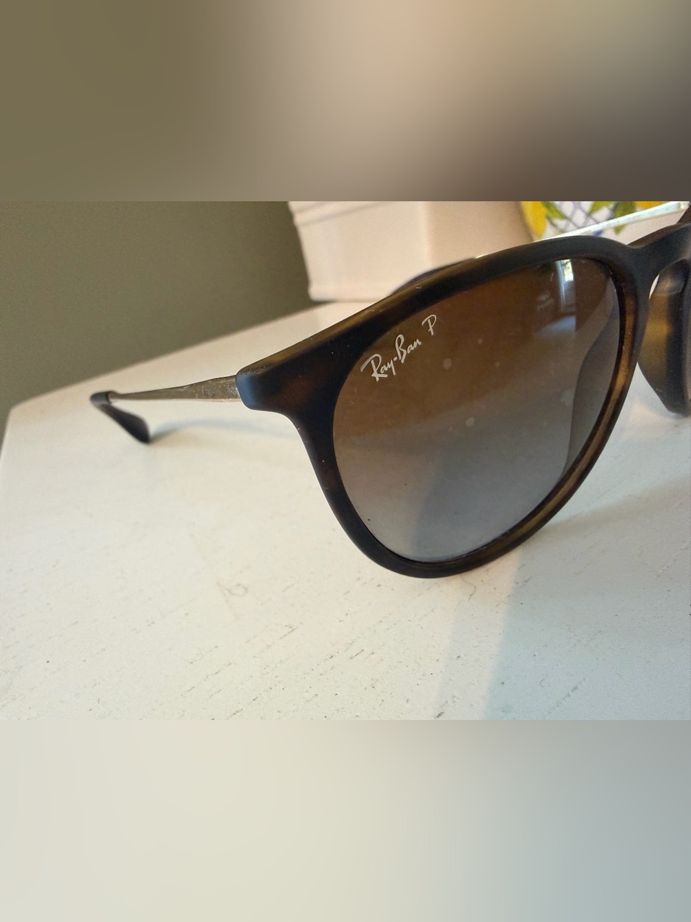 Ray-Ban Erika Tortoiseshell Frame with Brown Gradient Lenses Sunglasses - Picture 2 of 3